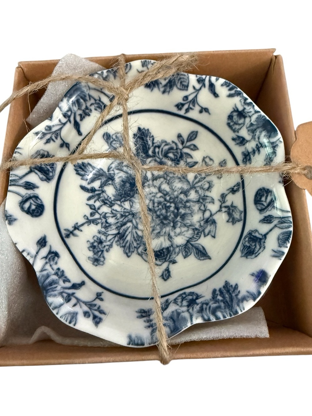 Vintage Johnson Brothers "Elizabeth" Porcelain Trinket Bowl